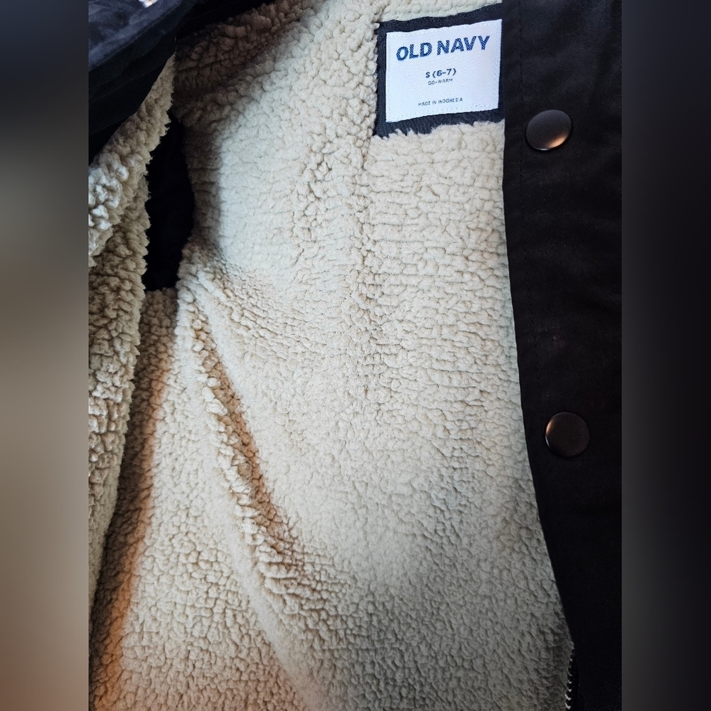 Old Navy Kids Black Winter Sherpa Lined Jacket Size Small 6/7 - Picture 4 of 5